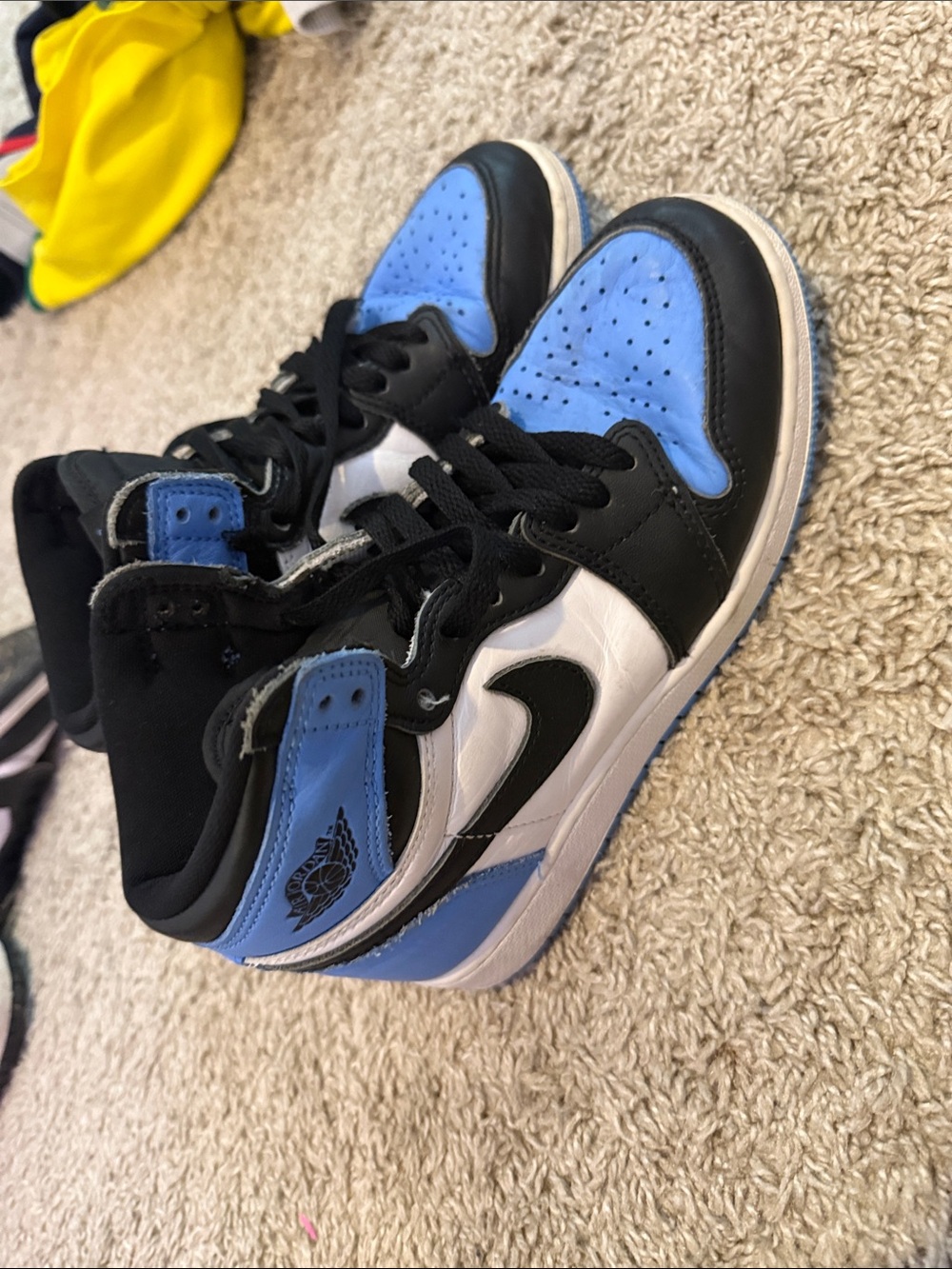 Nike Kids High-Top Sneakers in Blue, Black & White